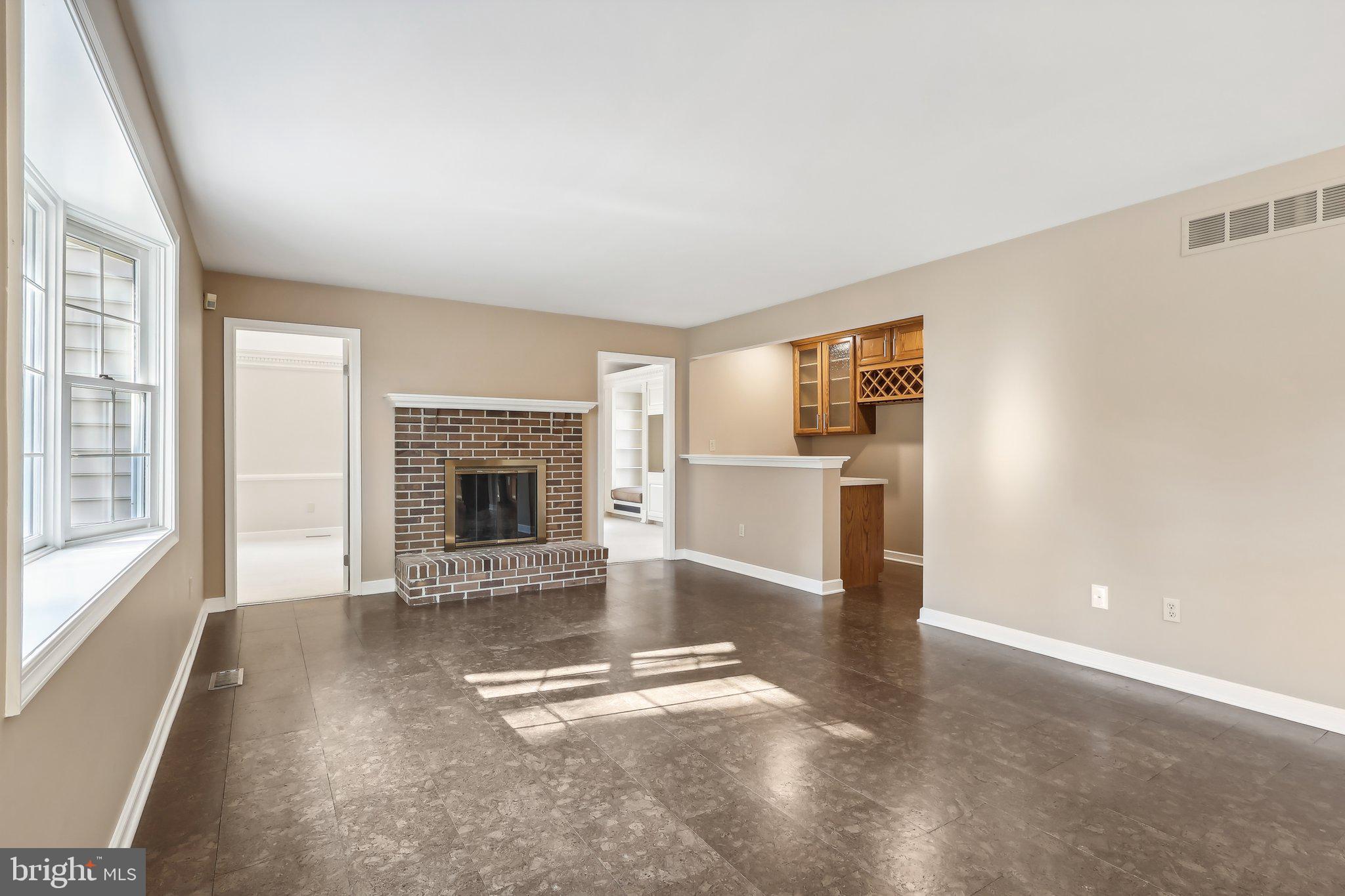 FAIRFIELD AT FARMV - Residential