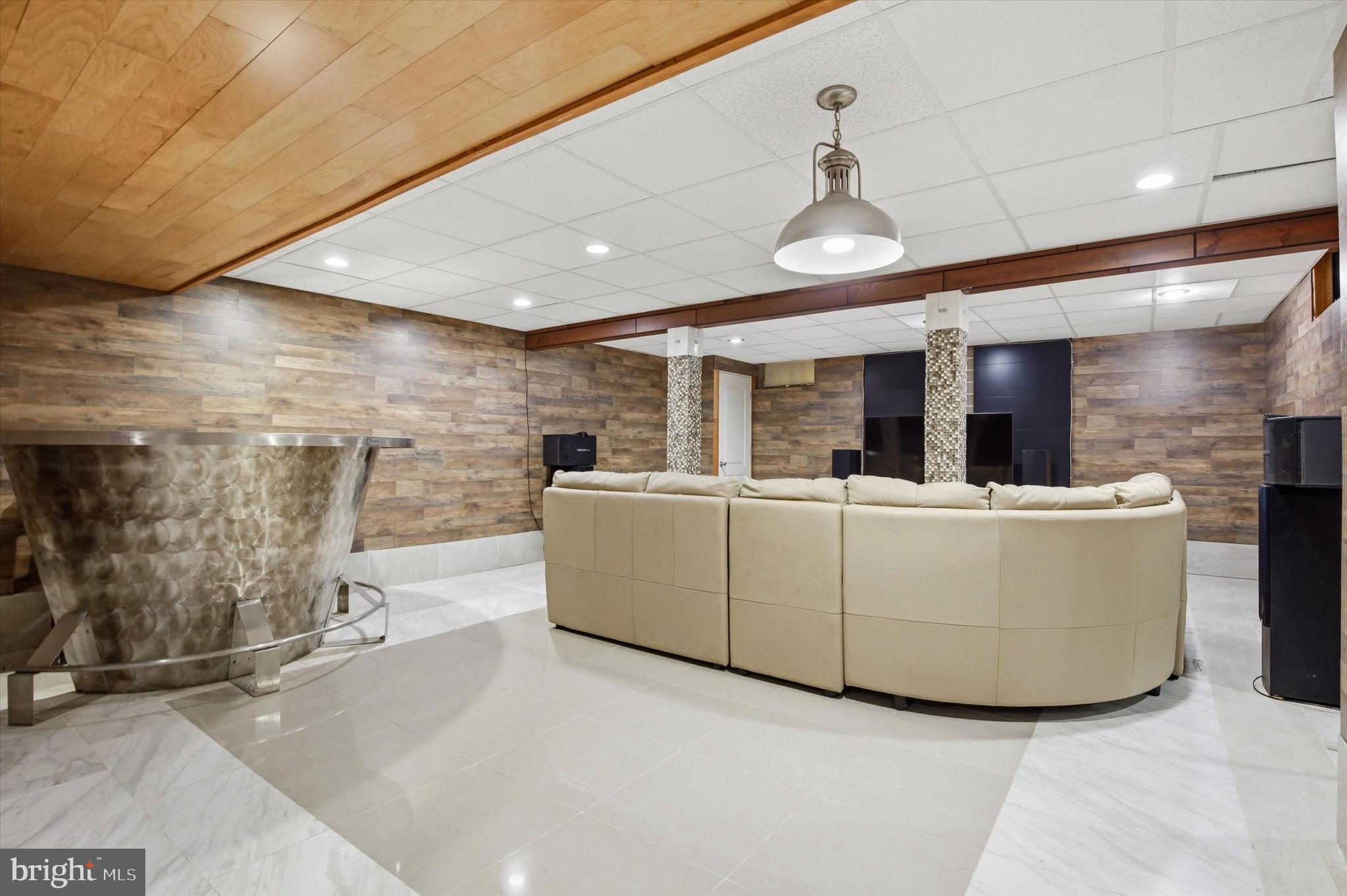 THE ORCHARD - Residential