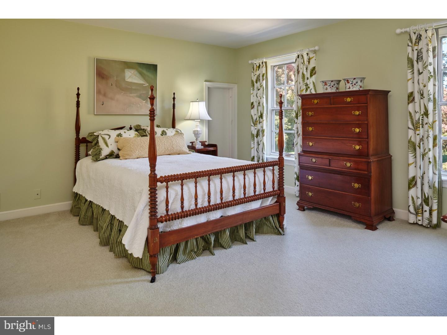 RADNOR HUNT - Residential