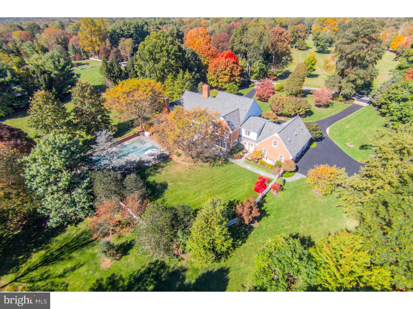 RADNOR HUNT - Residential