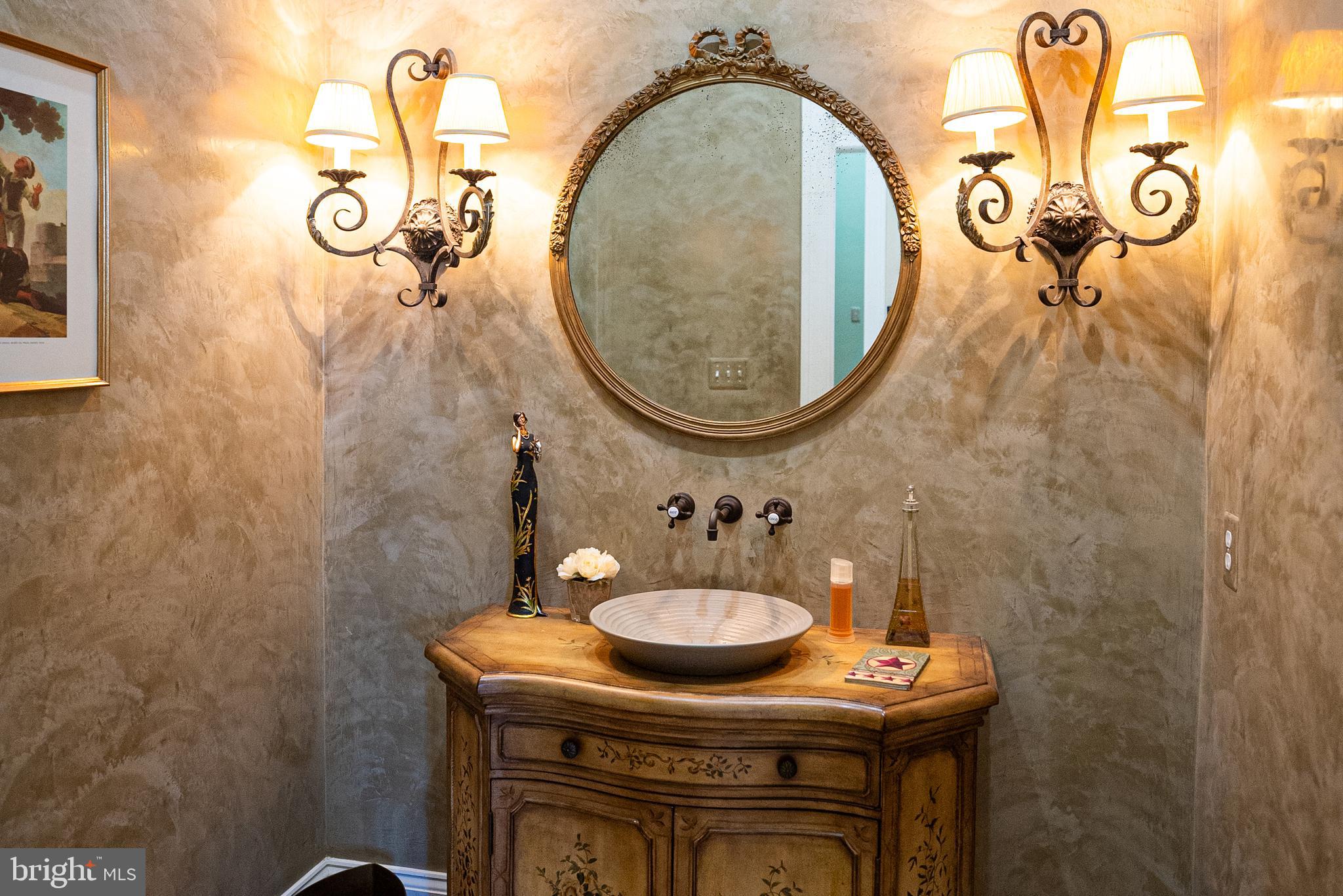 GLEN MILL KNOLLS - Residential