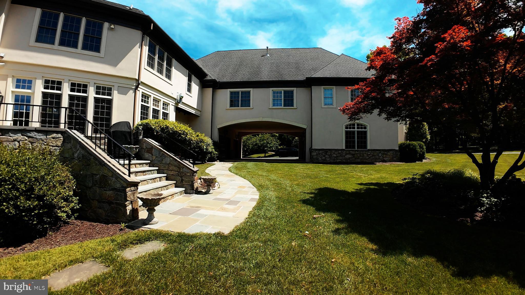 GLEN MILL KNOLLS - Residential