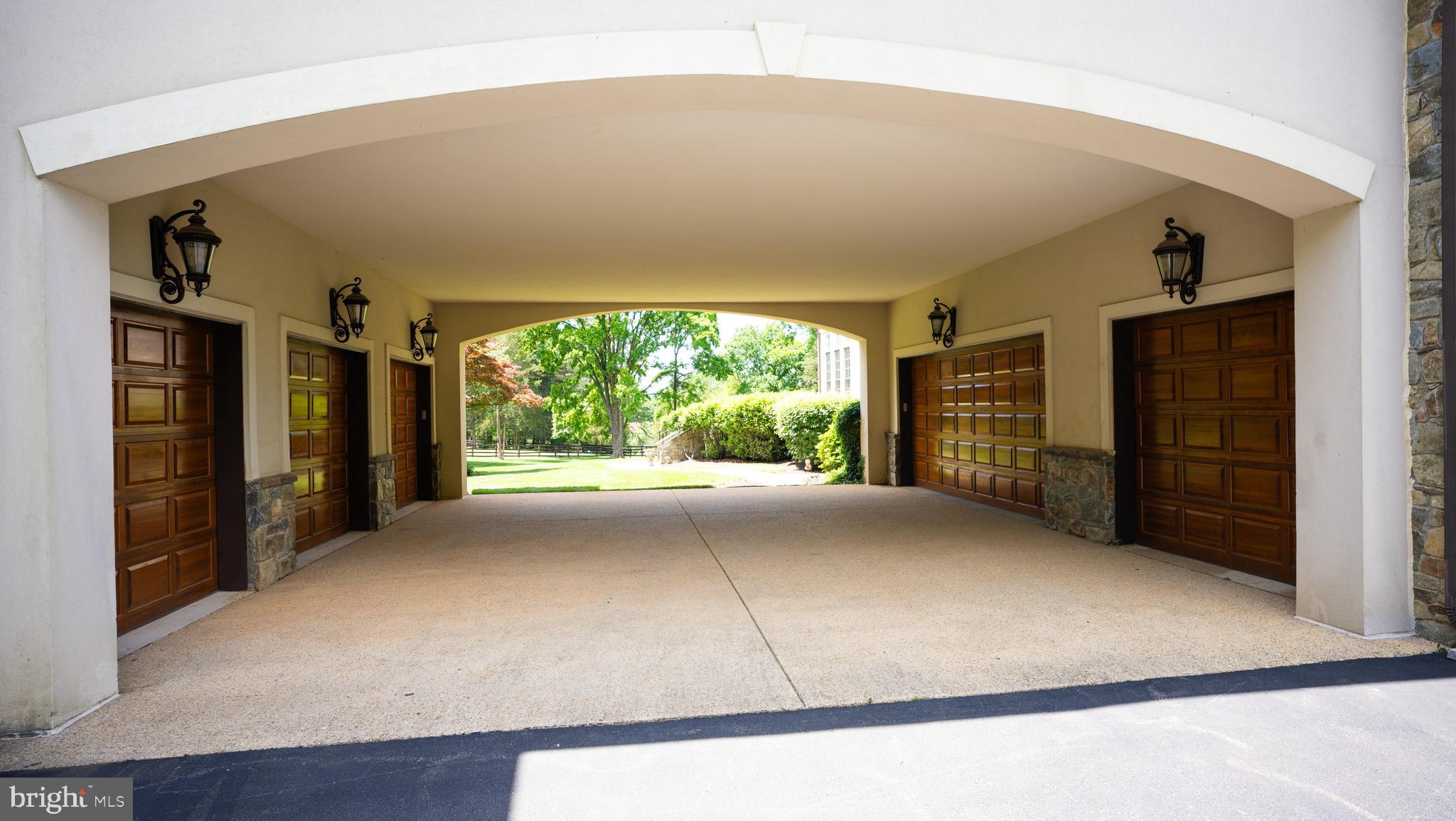 GLEN MILL KNOLLS - Residential