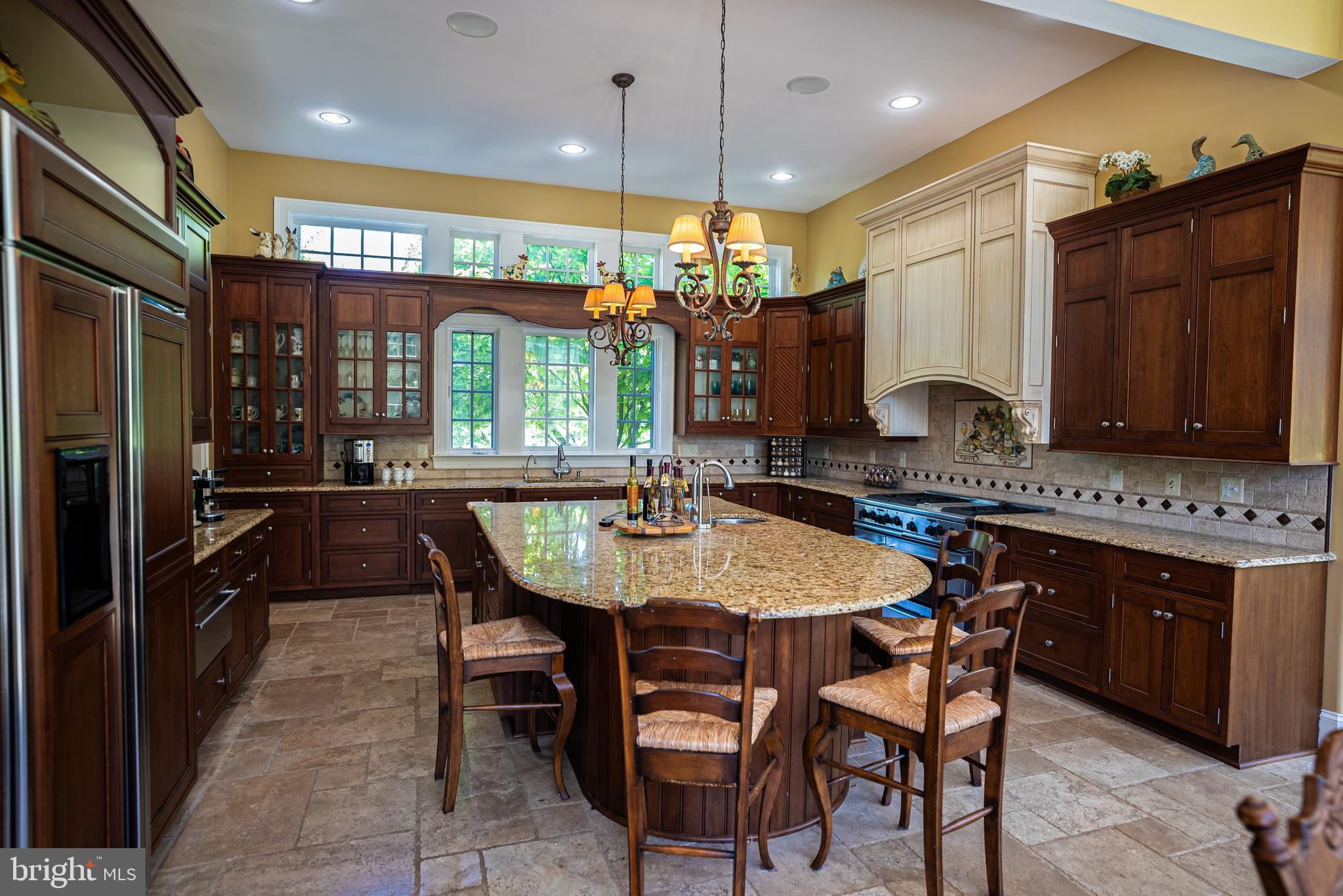 GLEN MILL KNOLLS - Residential