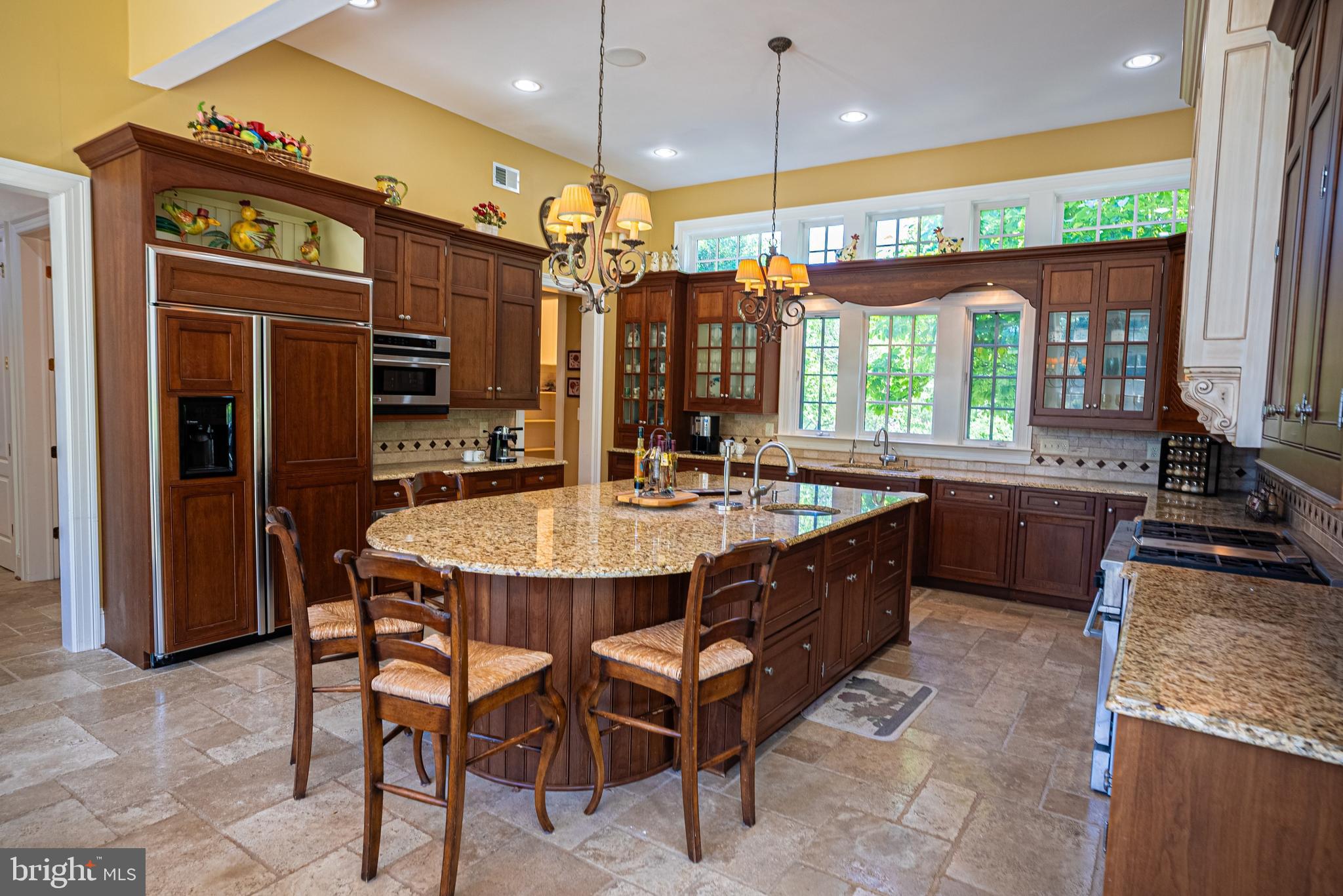 GLEN MILL KNOLLS - Residential