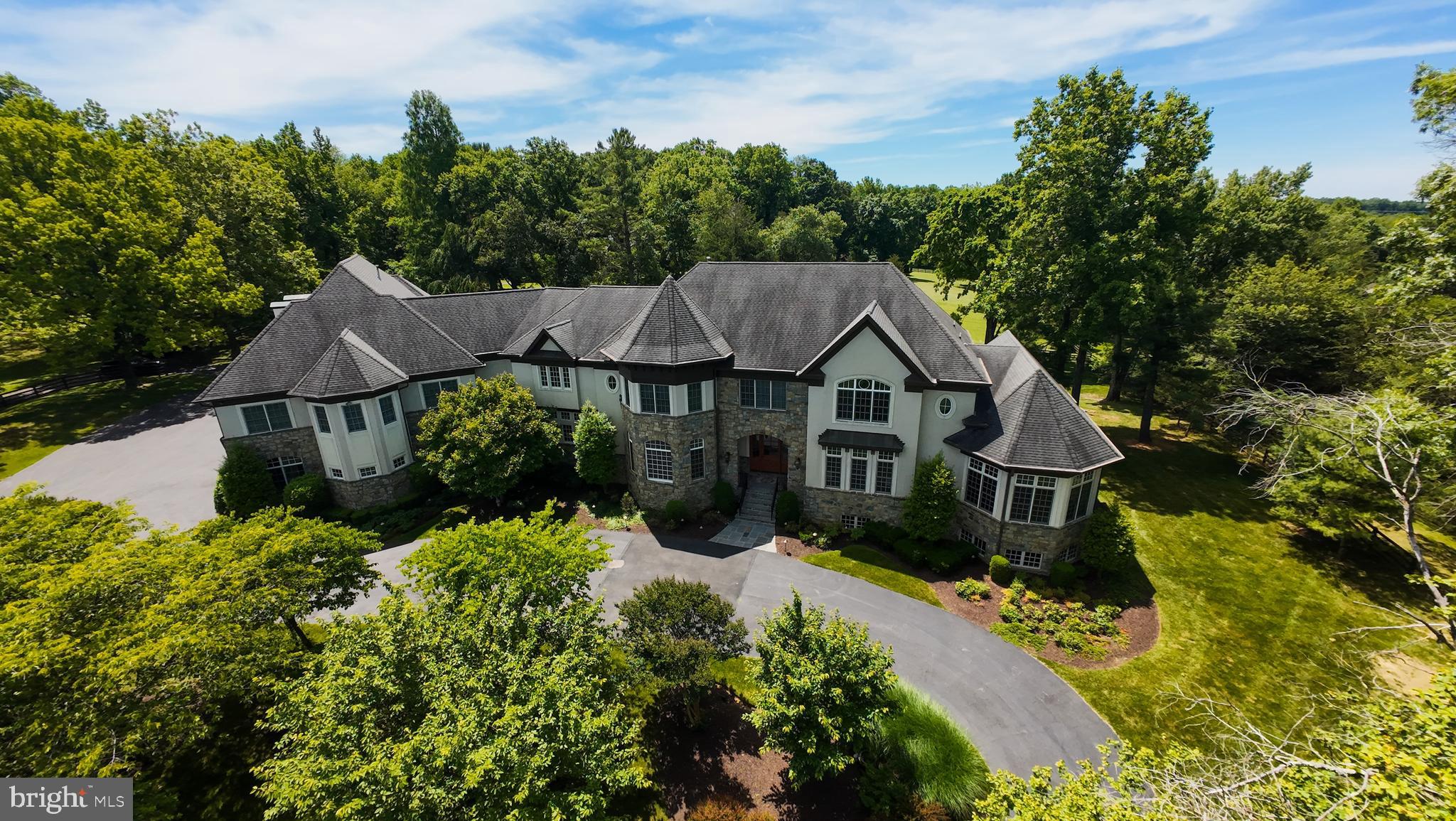 GLEN MILL KNOLLS - Residential
