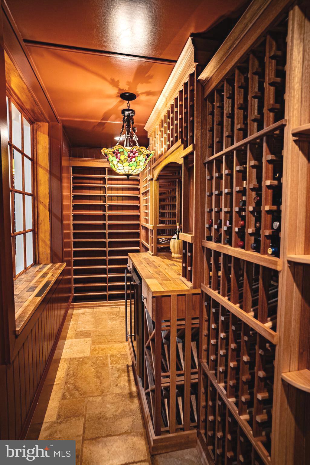 GLEN MILL KNOLLS - Residential