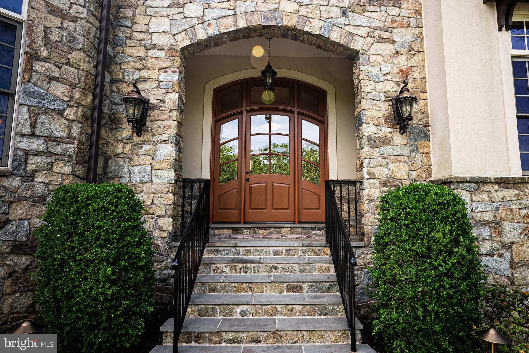 GLEN MILL KNOLLS - Residential