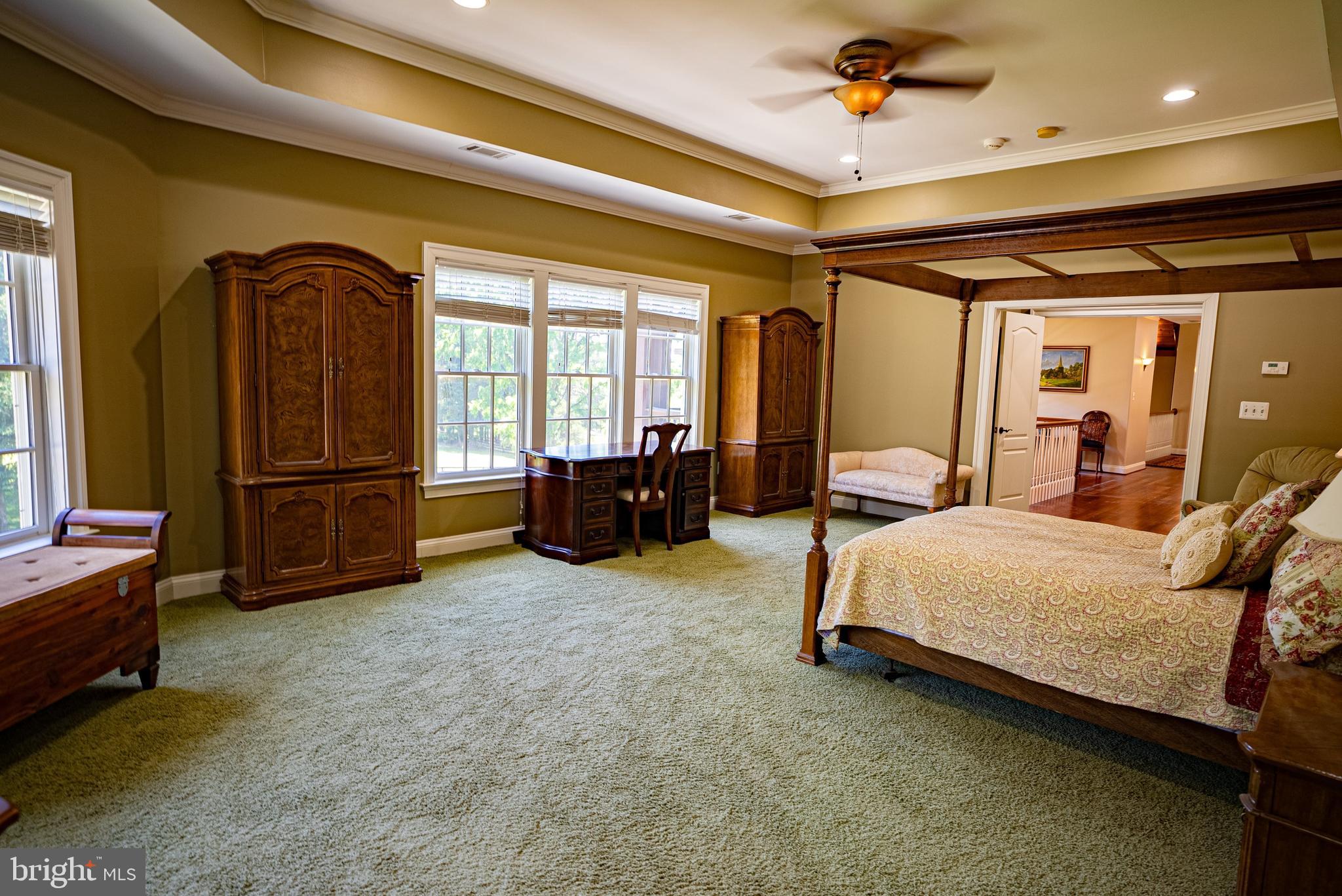 GLEN MILL KNOLLS - Residential