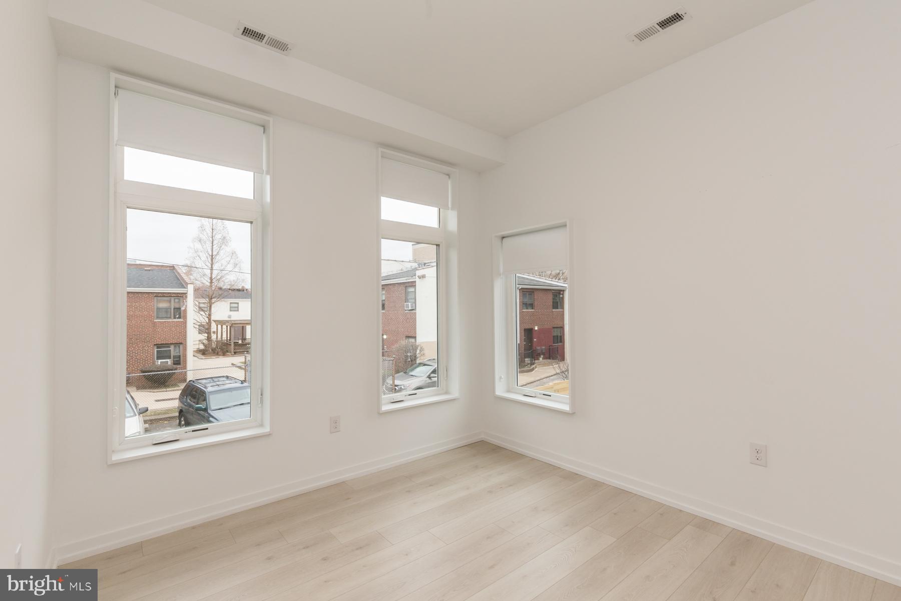 BREWERYTOWN - Residential Lease