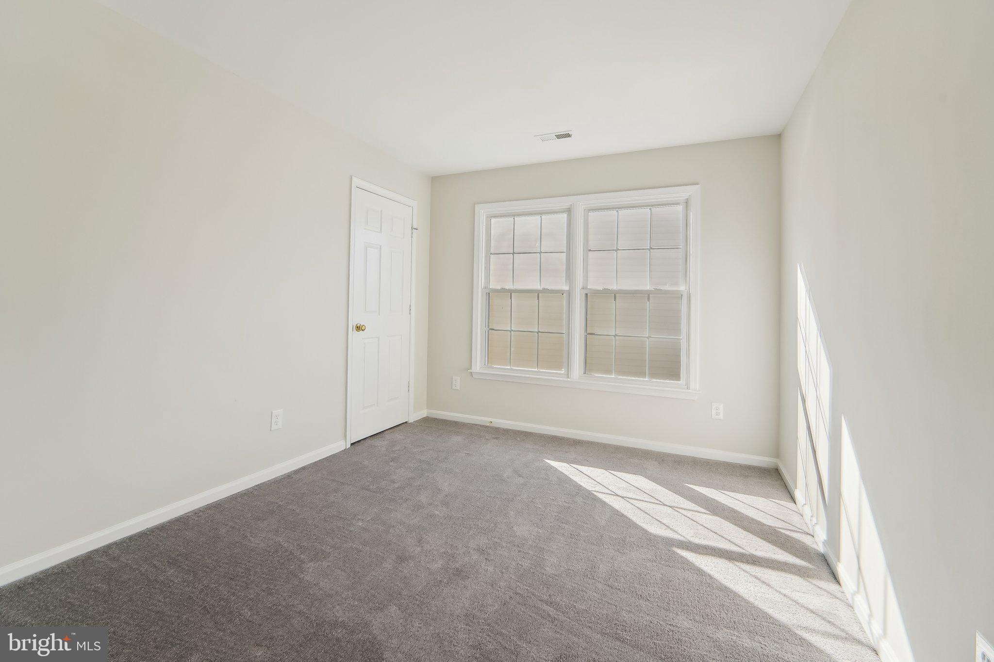 SULLY STATION - Residential