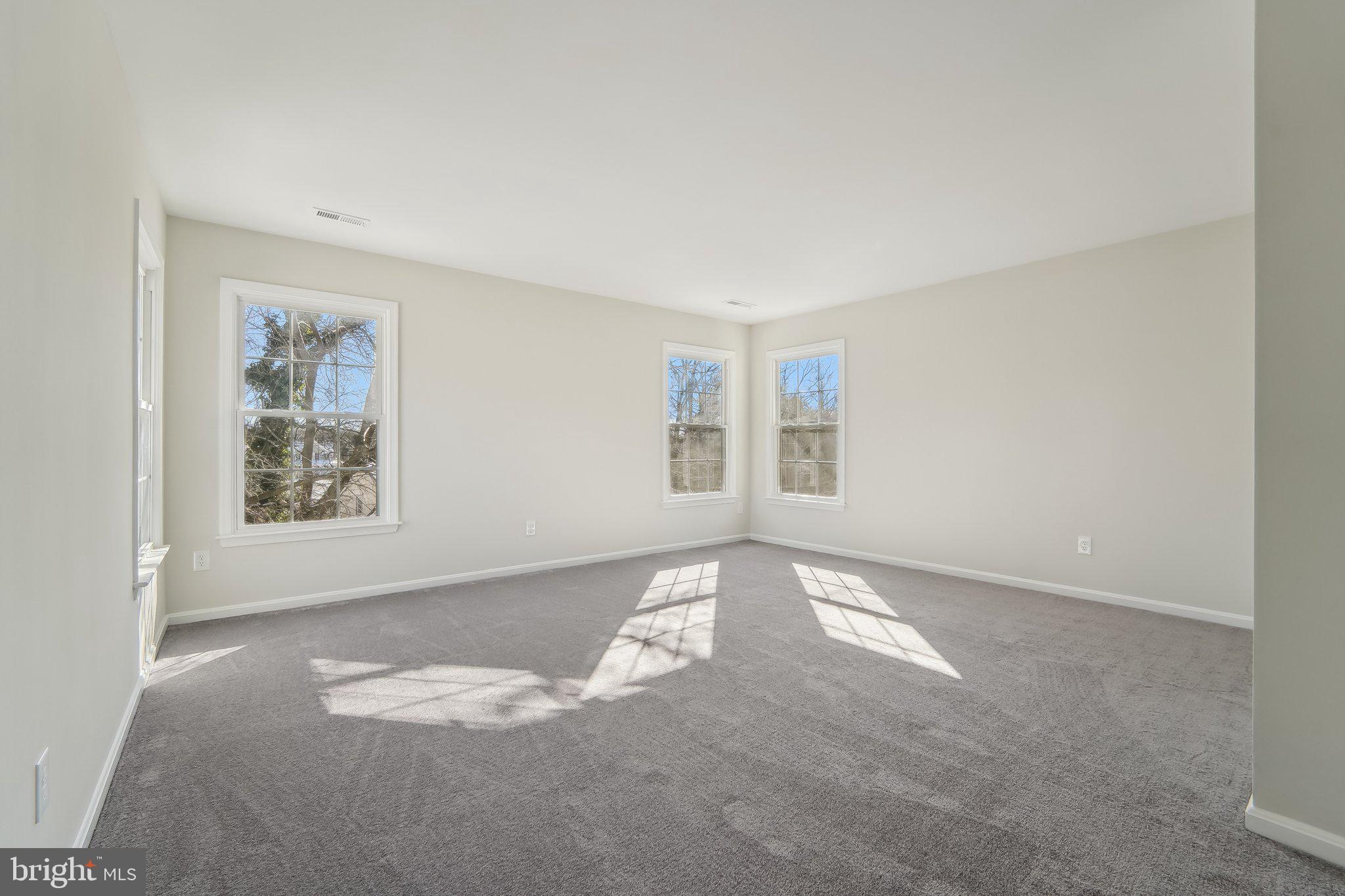 SULLY STATION - Residential