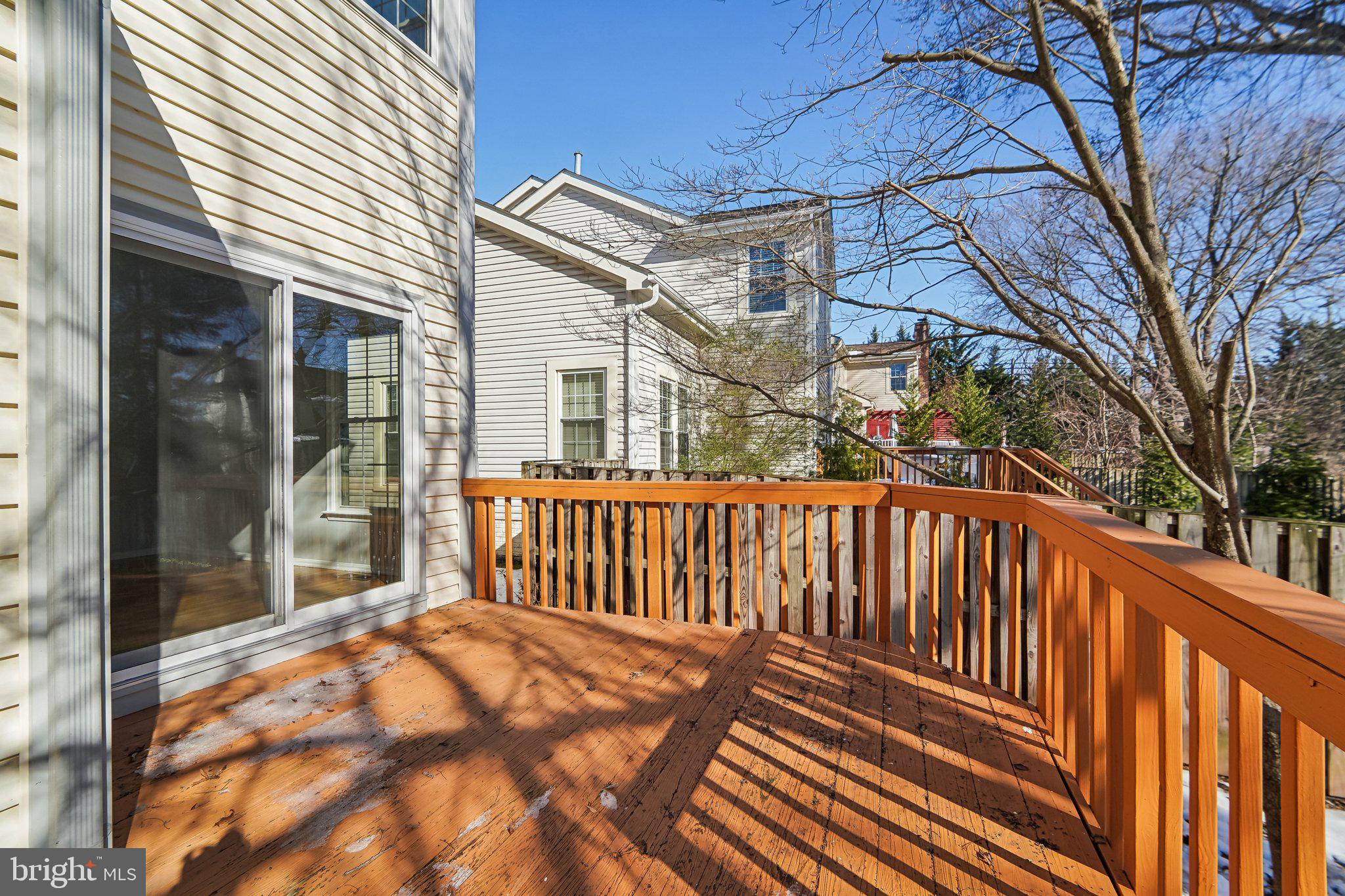 SULLY STATION - Residential