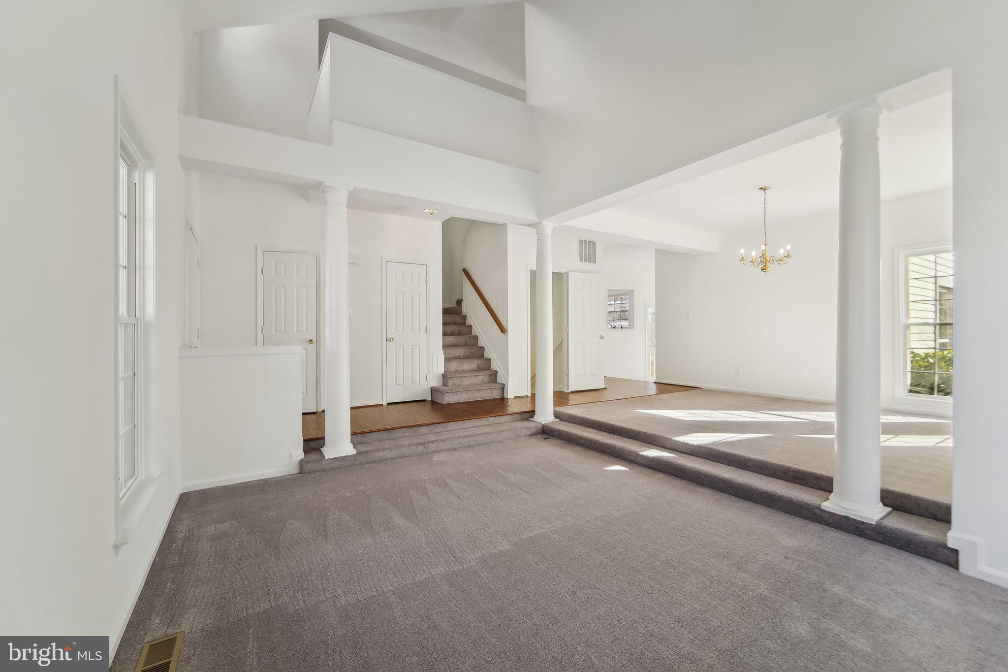 SULLY STATION - Residential