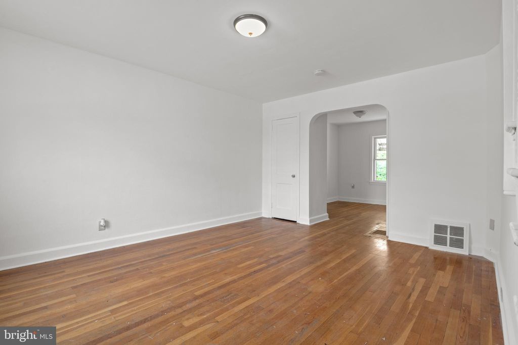 Photo of 516 HAND AVE, LANCASTER, PA 17602 (MLS # PALA2035152)