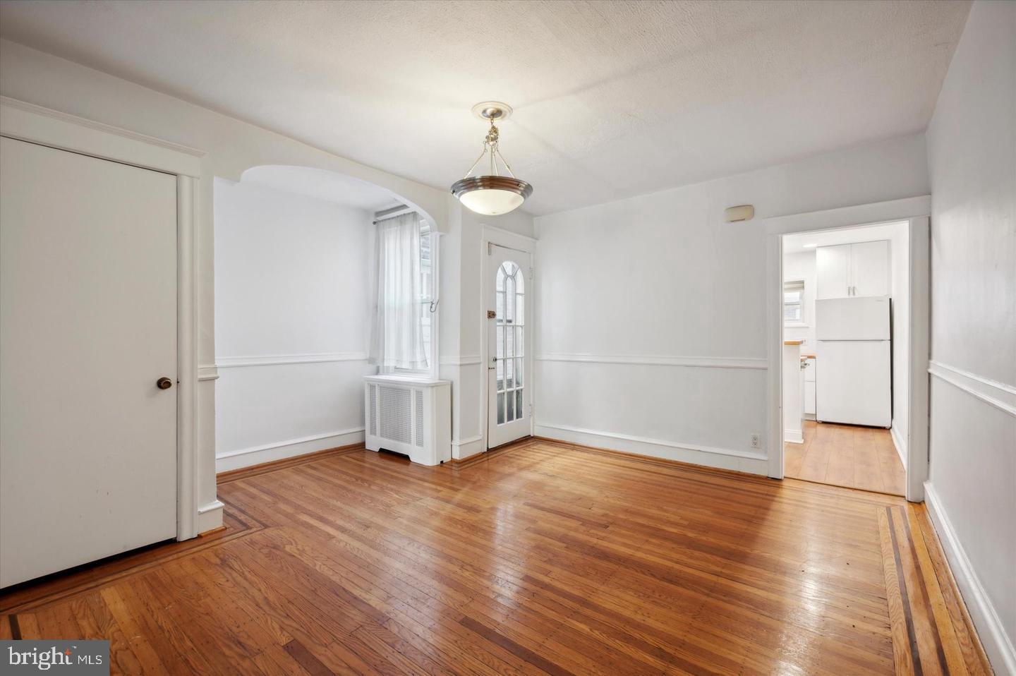 BELMONT VILLAGE - Residential Lease