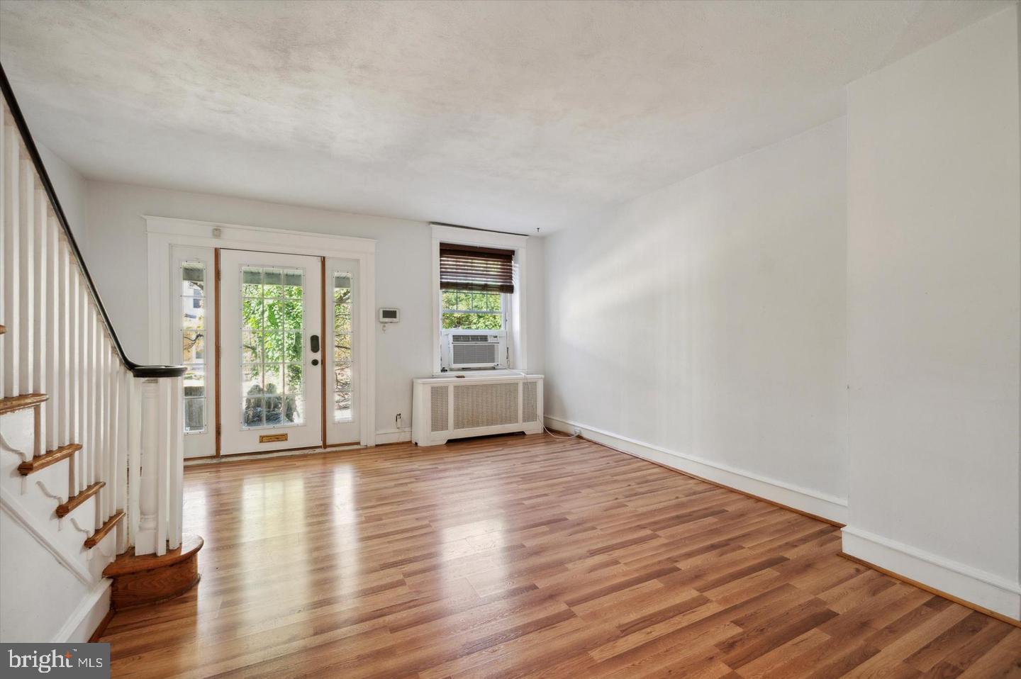 BELMONT VILLAGE - Residential Lease