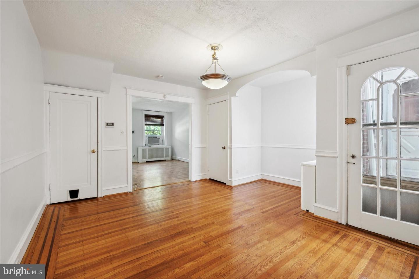 BELMONT VILLAGE - Residential Lease