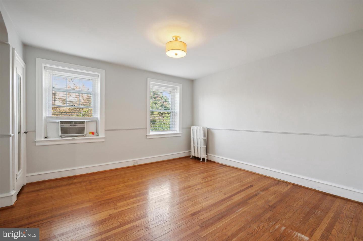 BELMONT VILLAGE - Residential Lease