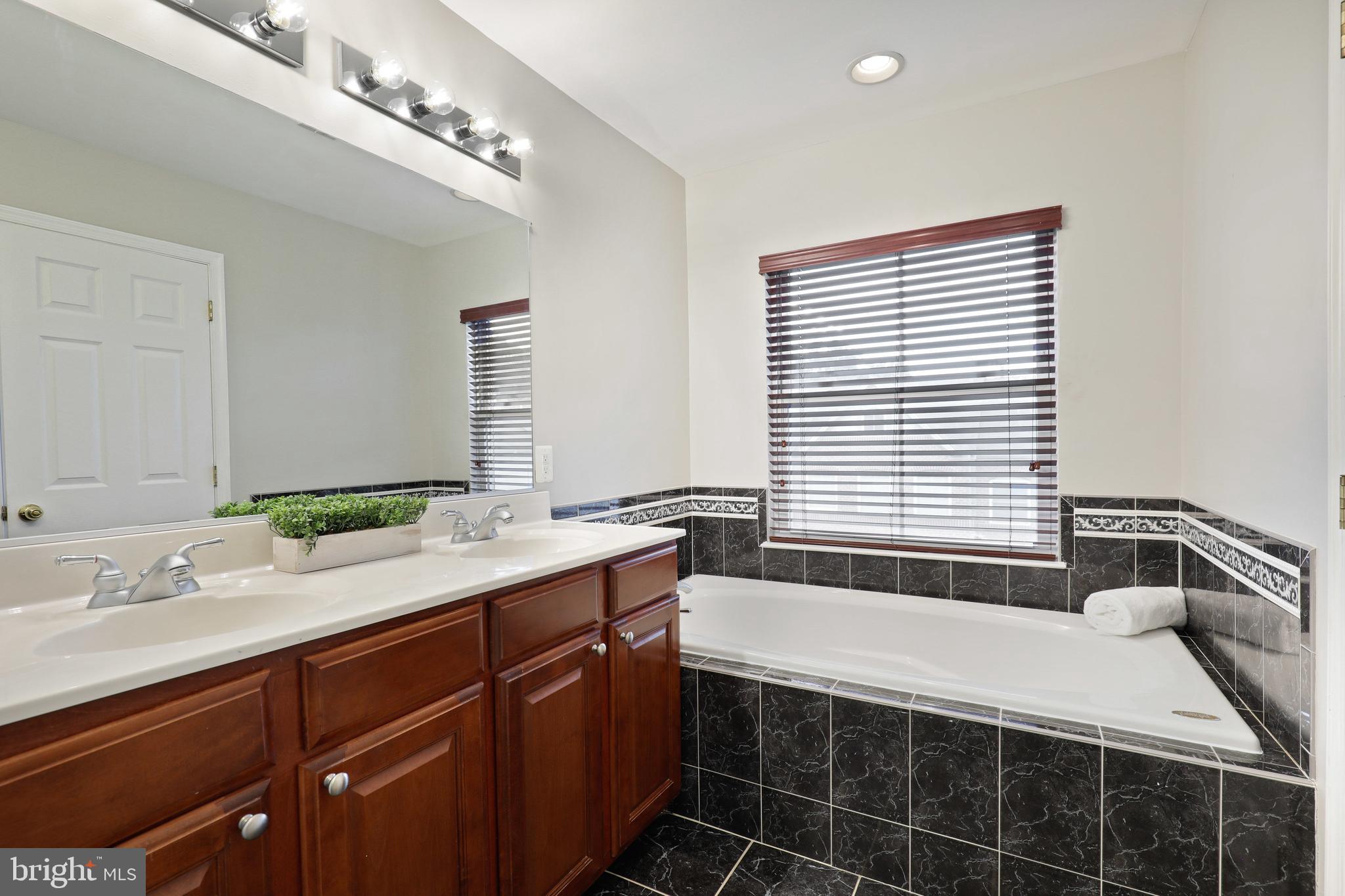 WOODBERRY - Residential