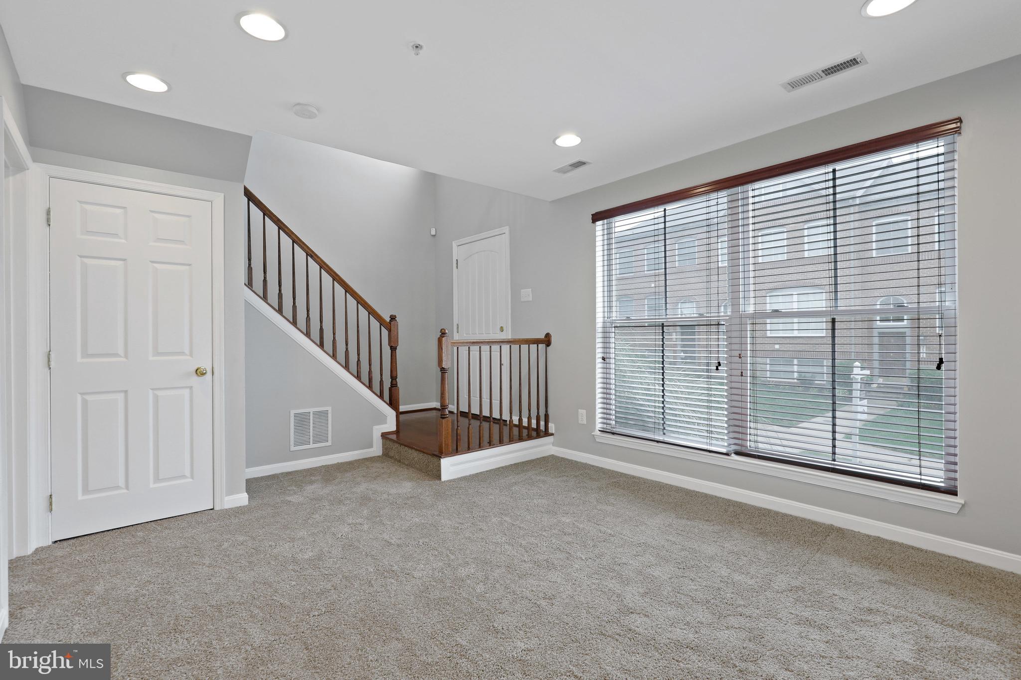 WOODBERRY - Residential