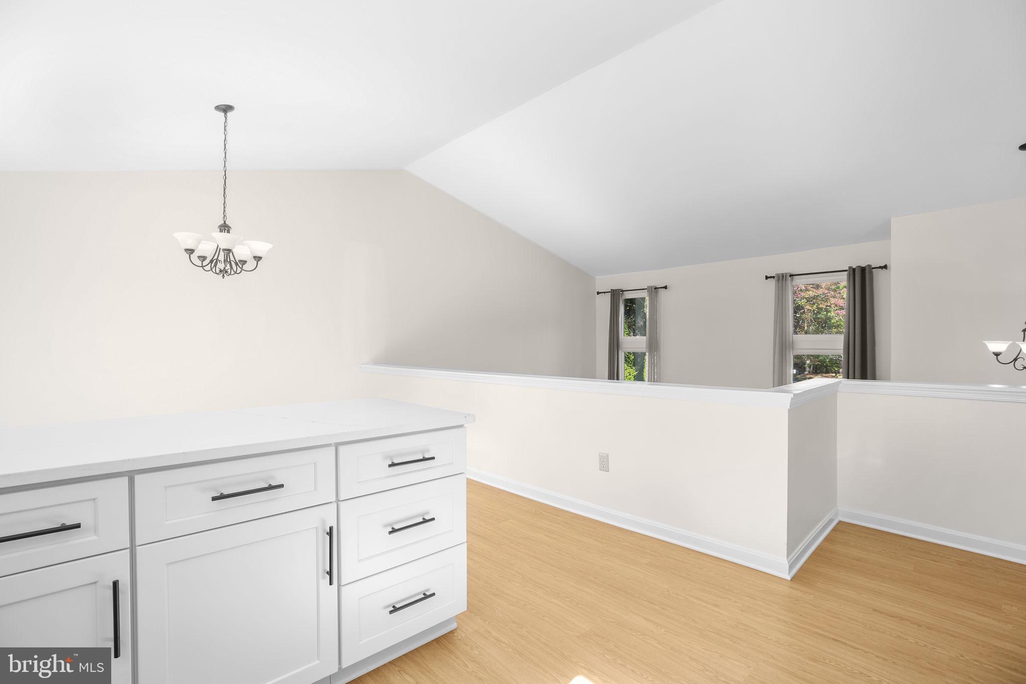 LAKE CAROLINE - Residential