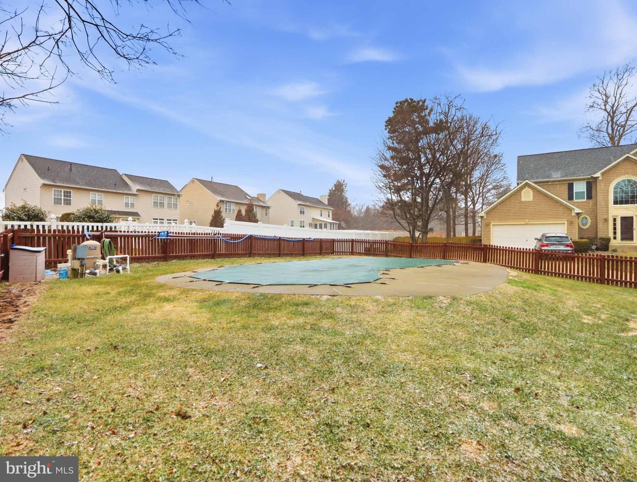 LYNDWOOD - Residential