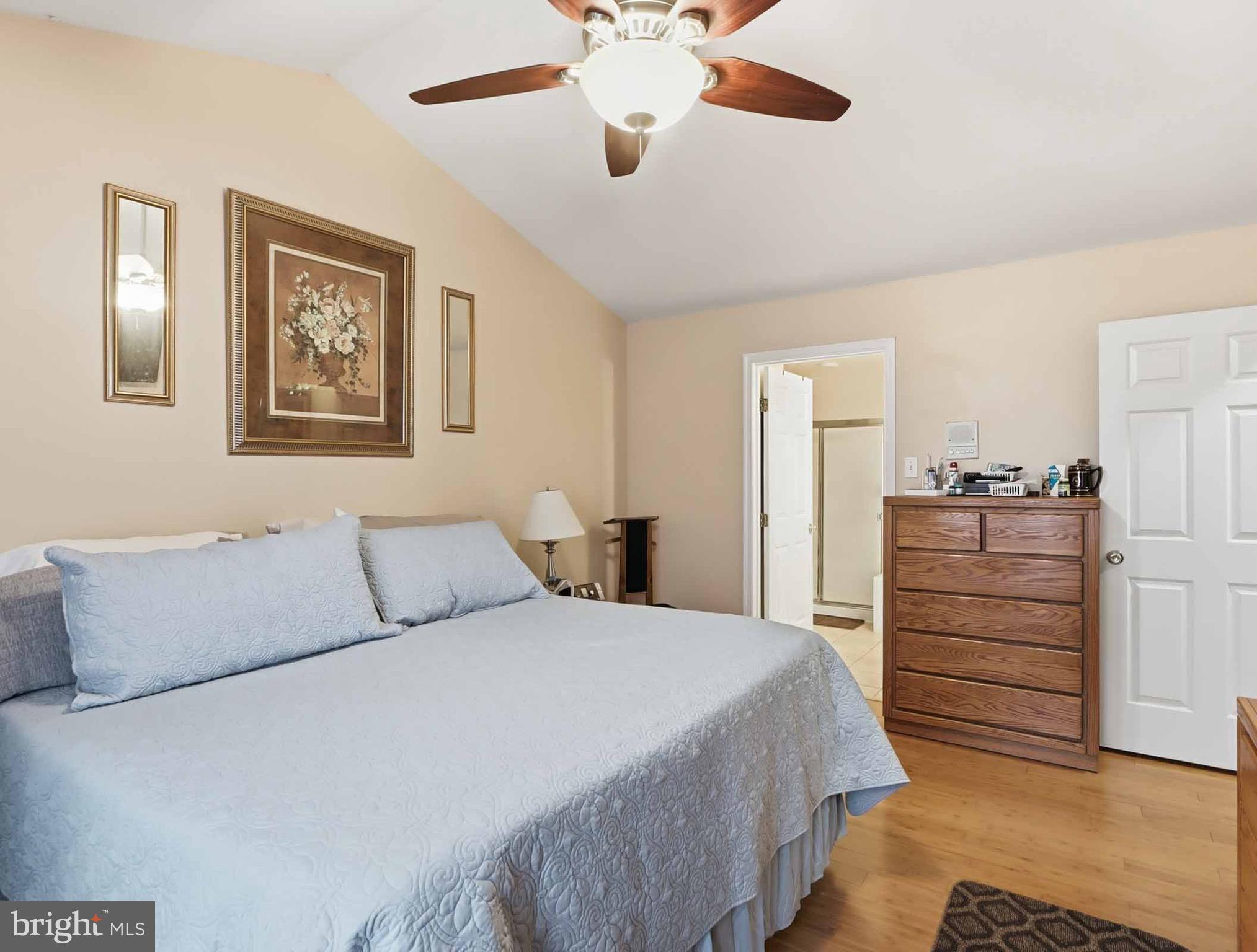 LYNDWOOD - Residential