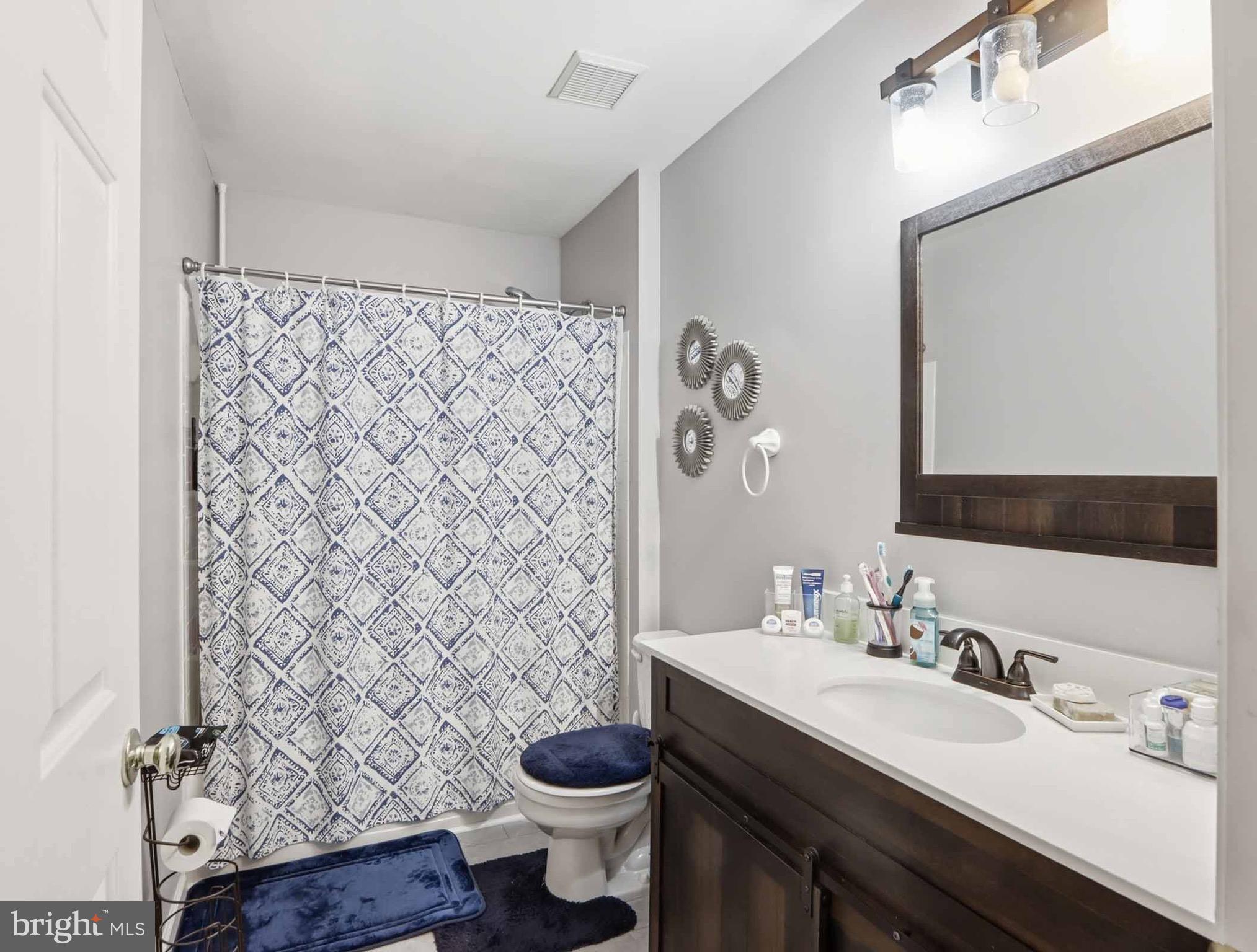 LYNDWOOD - Residential