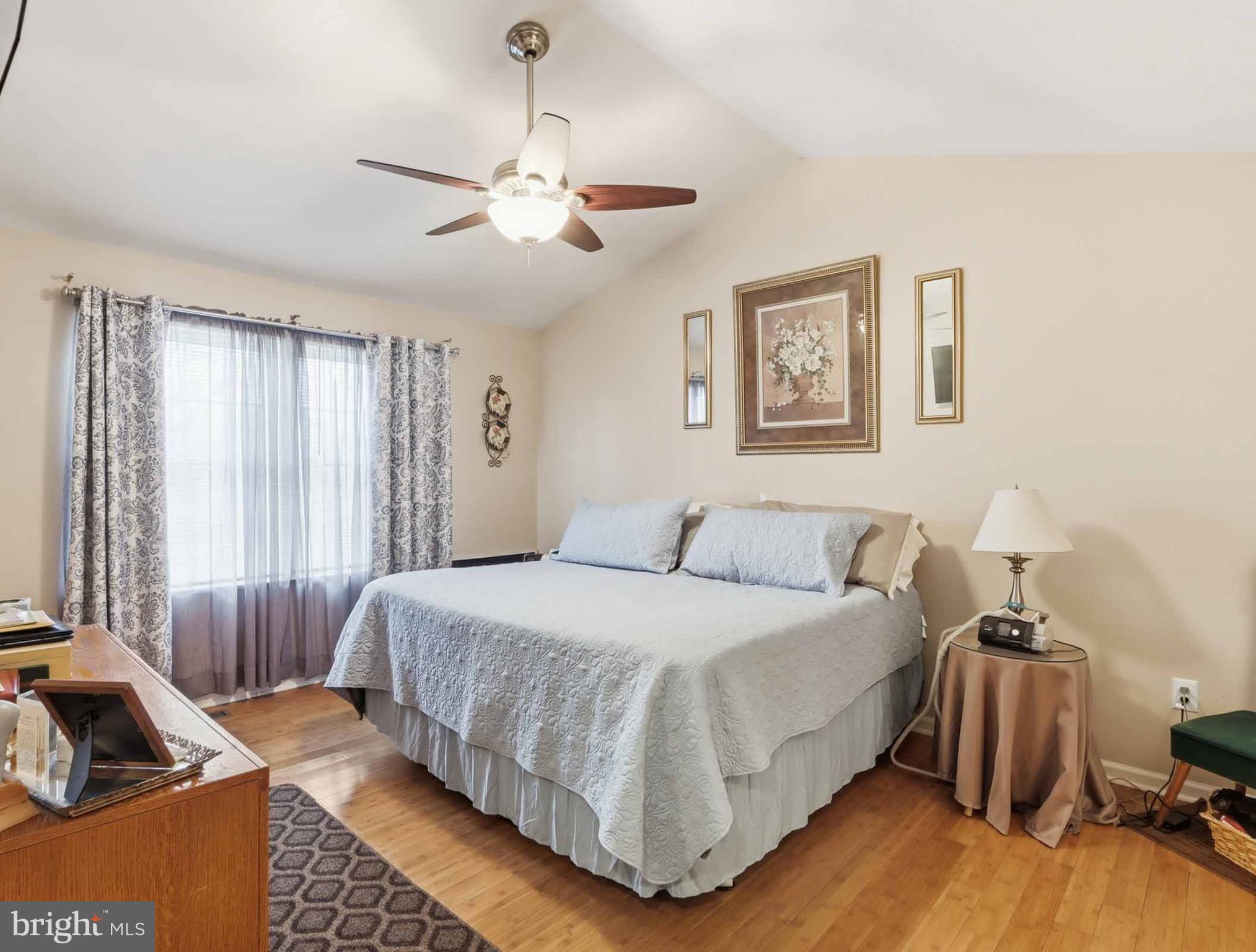 LYNDWOOD - Residential