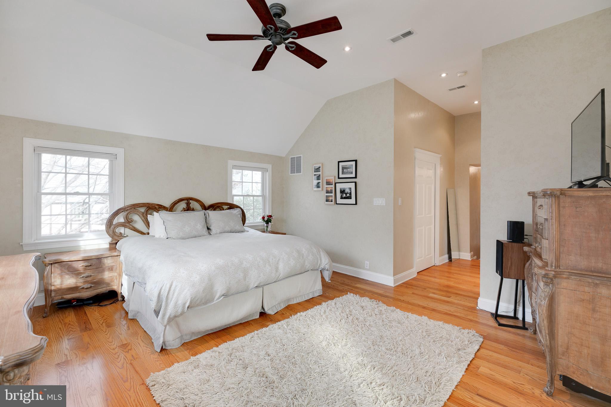 MERION PARK - Residential