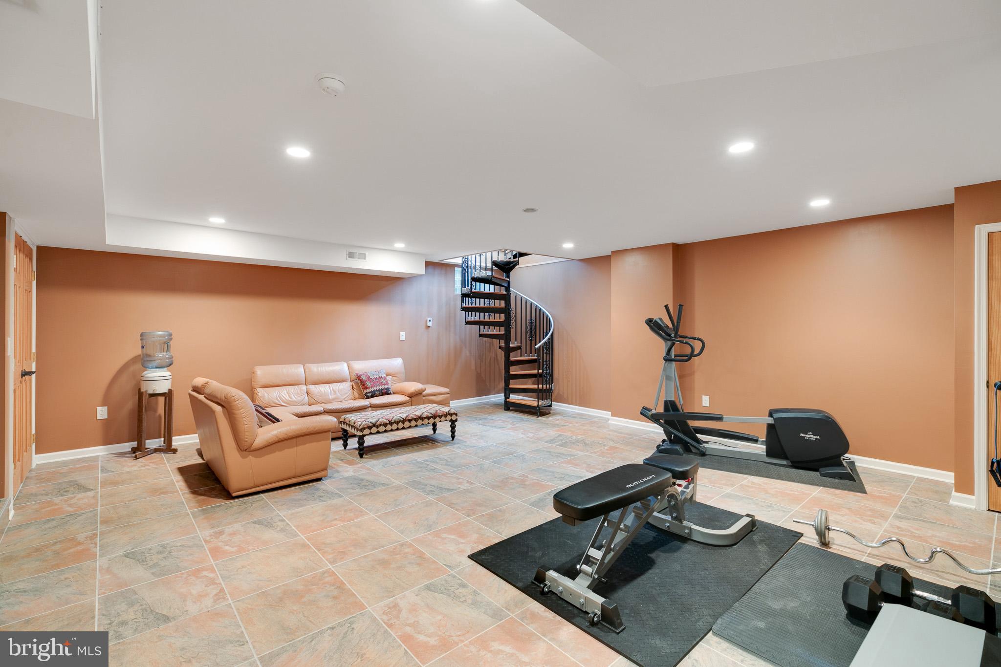 MERION PARK - Residential