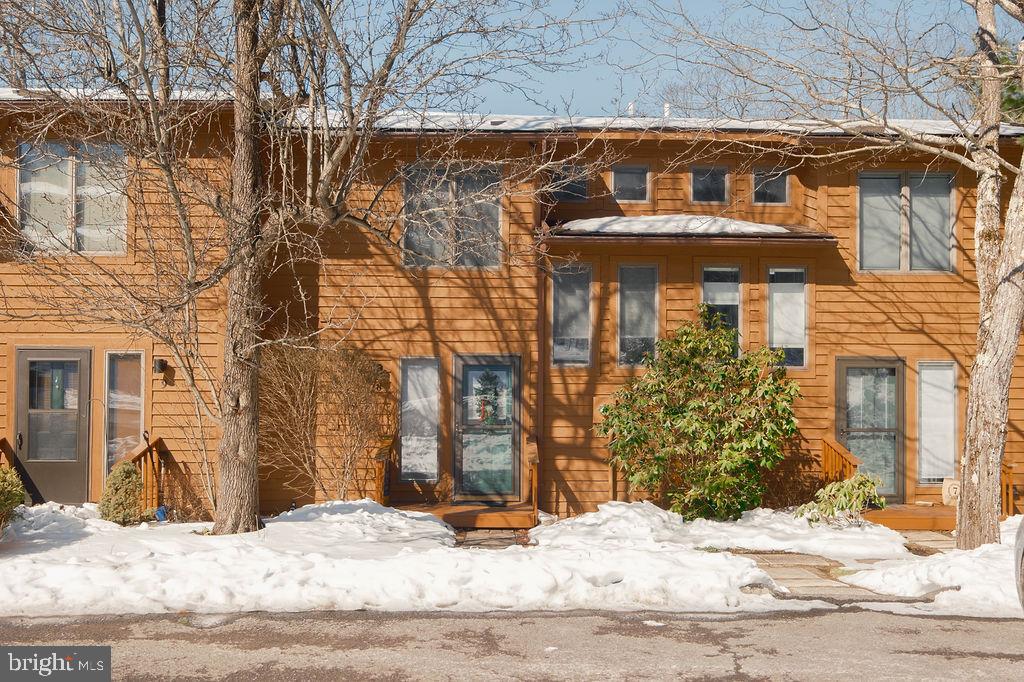 LAUREL BROOK - Residential