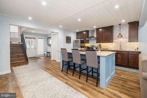 8 LAUREL BROOK DRIVE 8 OAKLAND MD 21550