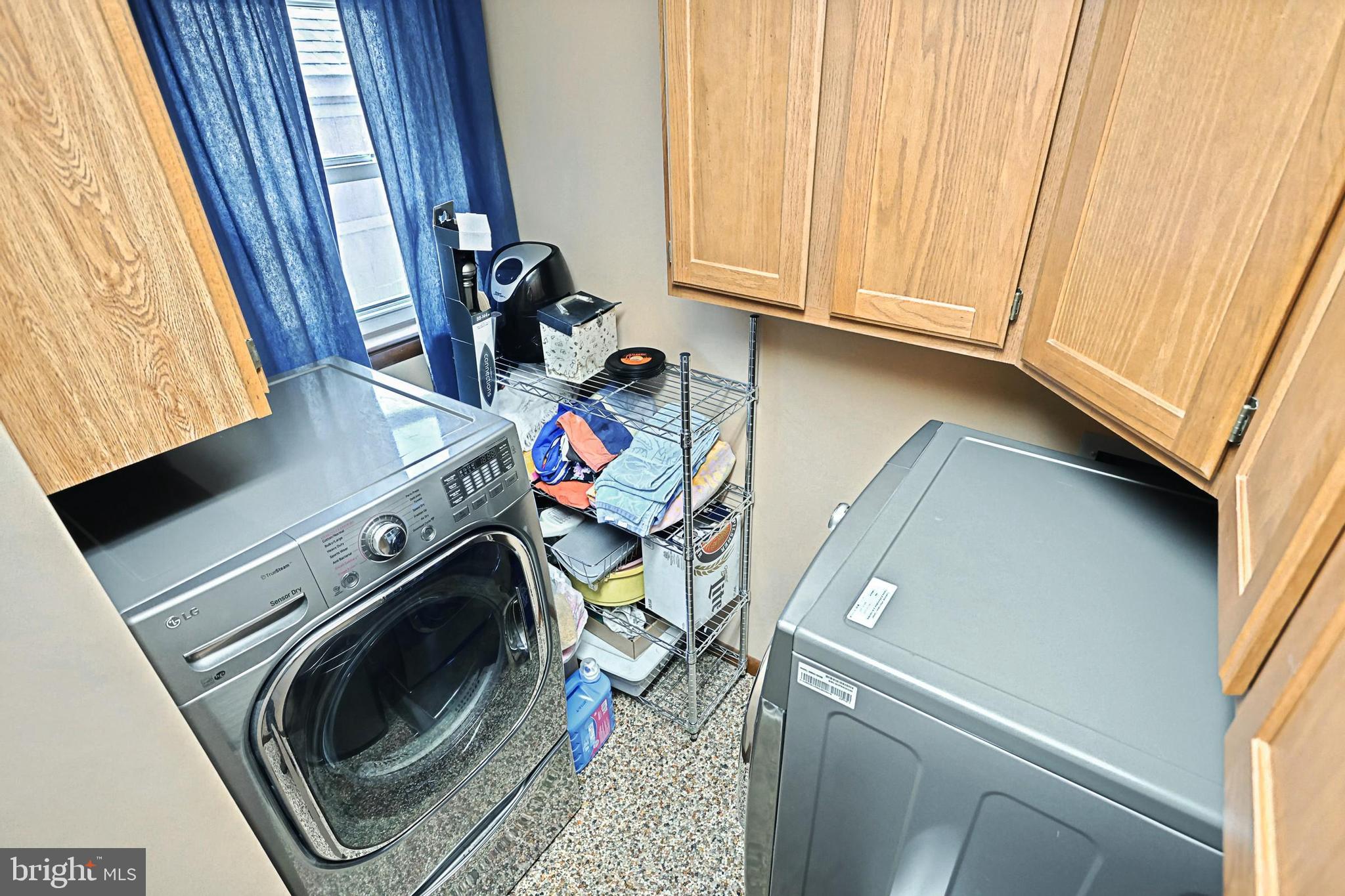 COUSLER PARK - Residential