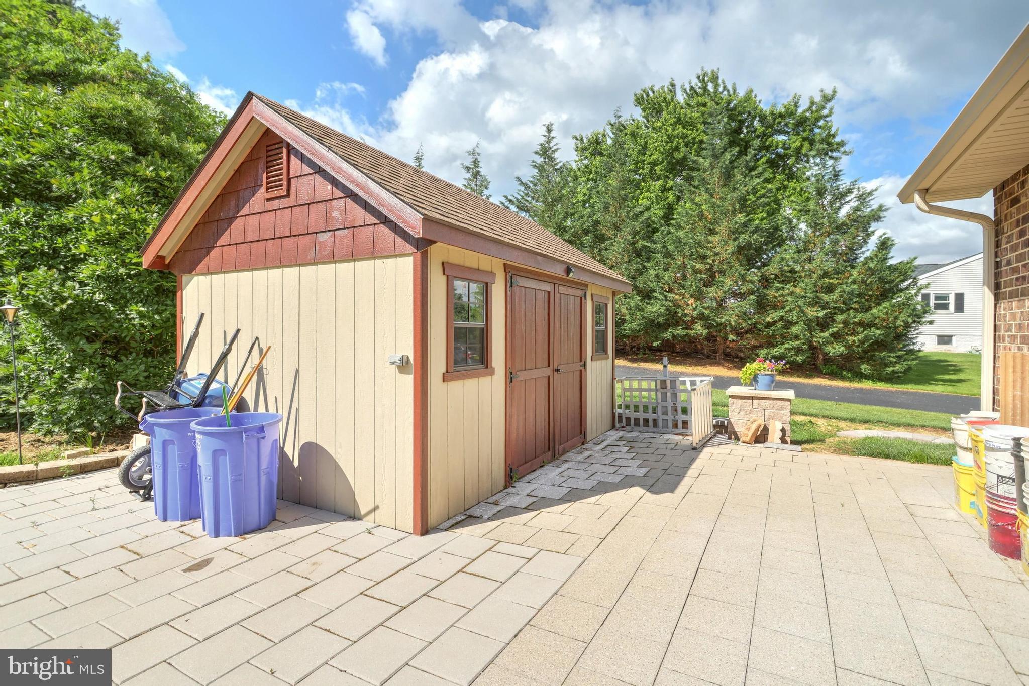 COUSLER PARK - Residential