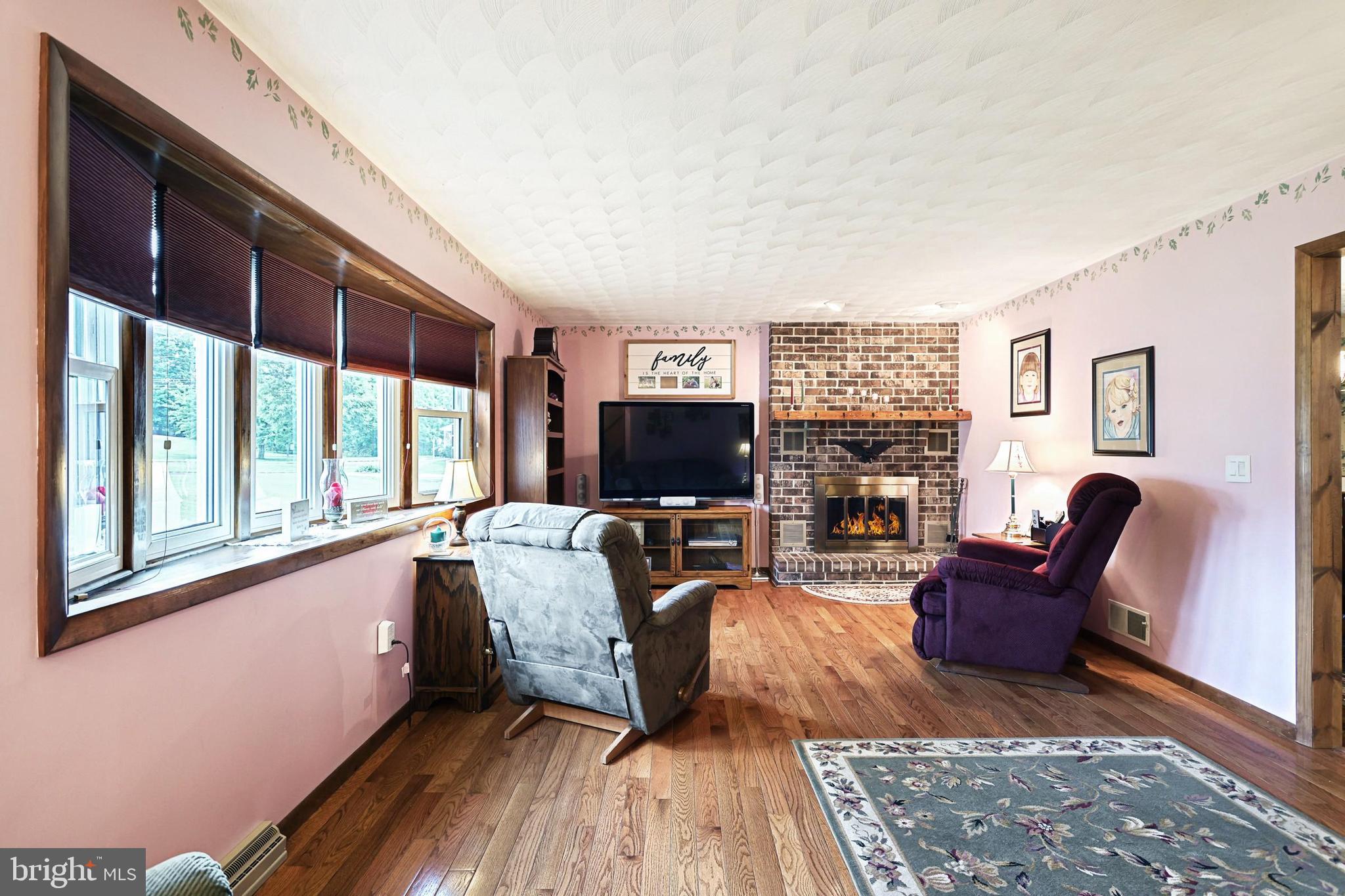 COUSLER PARK - Residential