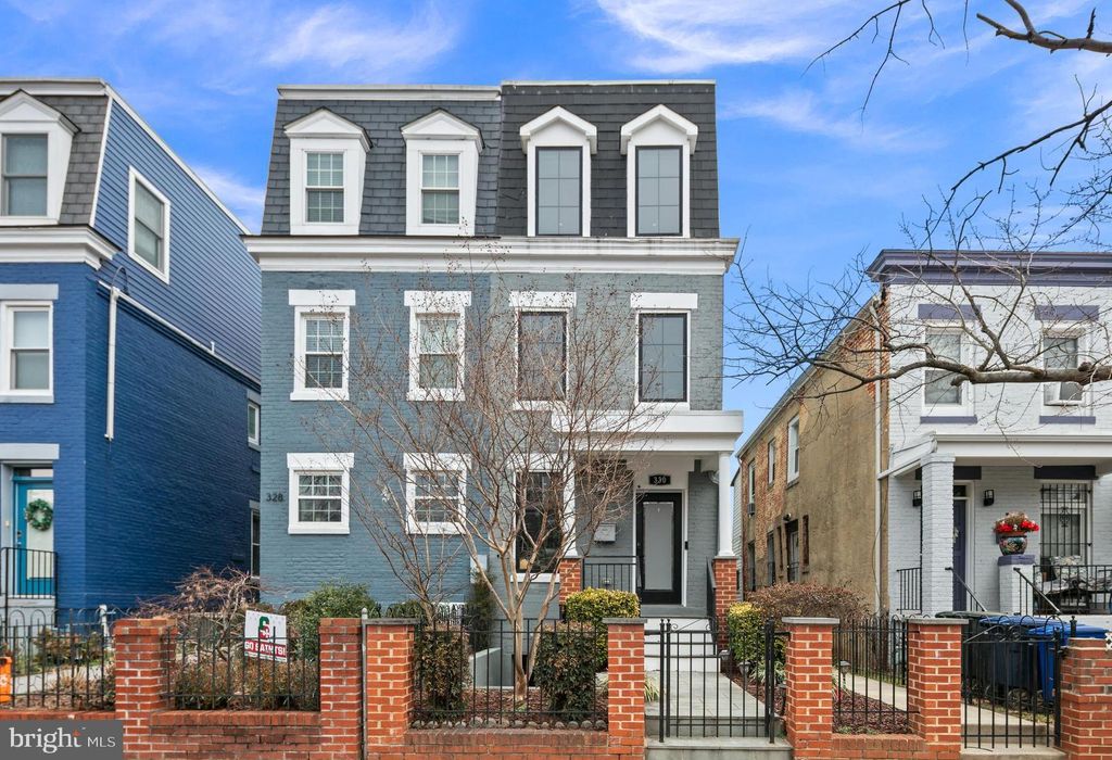 Photo of 330 16th Street SE #2, WASHINGTON, DC 20003 (MLS # DCDC2241050)