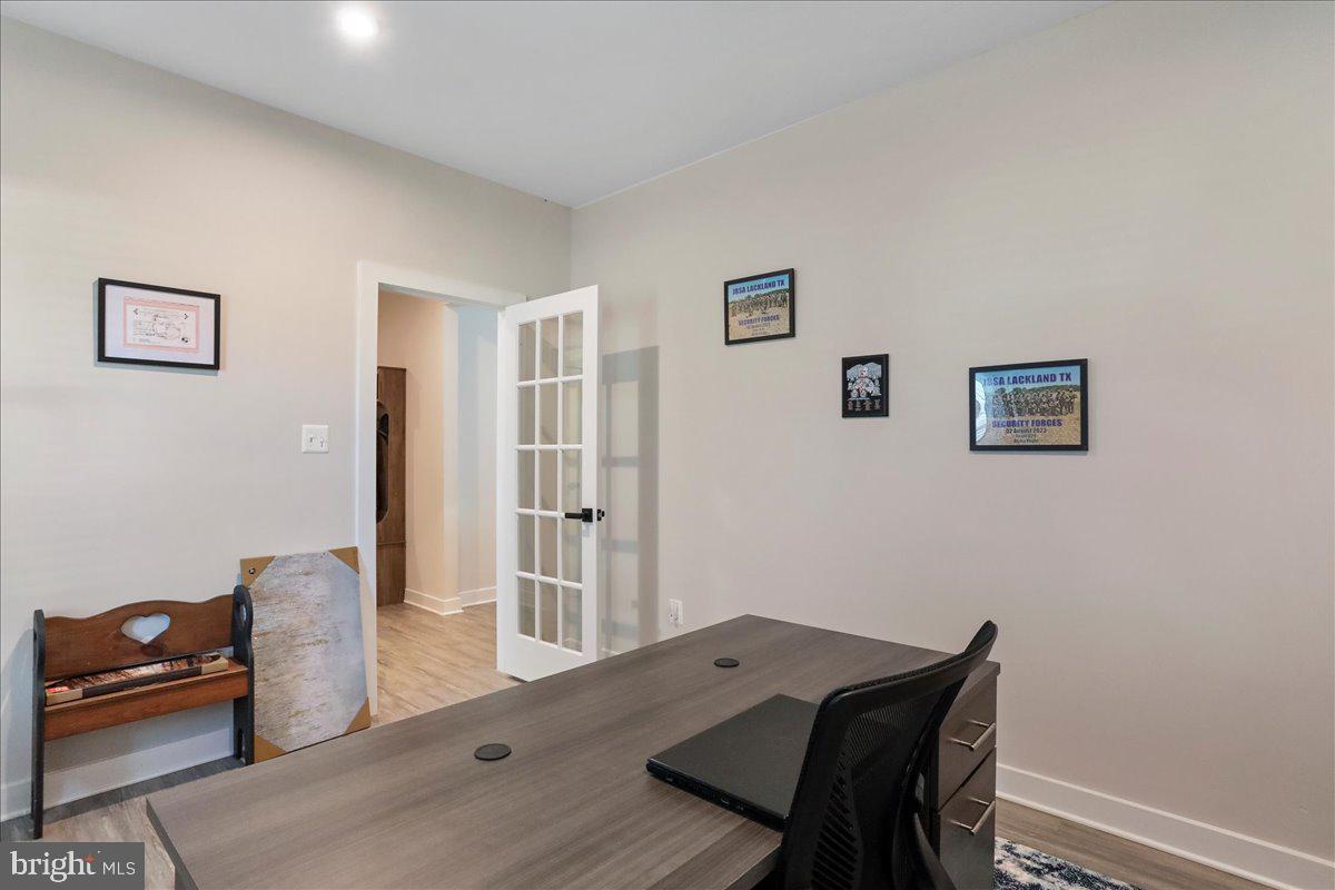 THE LAKES AT MARTINSBURG - Residential