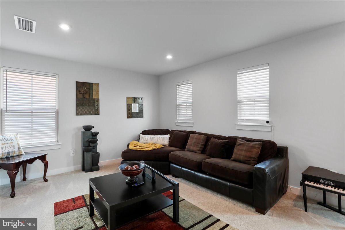 THE LAKES AT MARTINSBURG - Residential