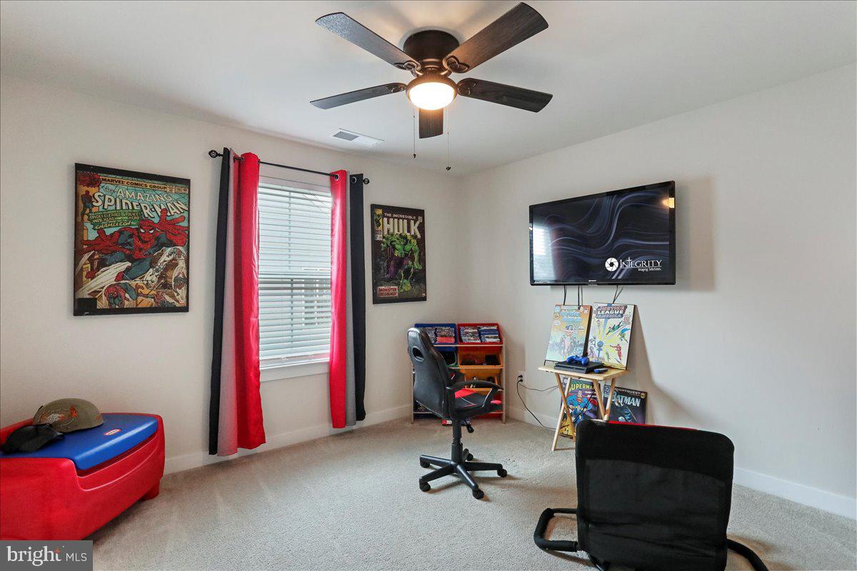 THE LAKES AT MARTINSBURG - Residential