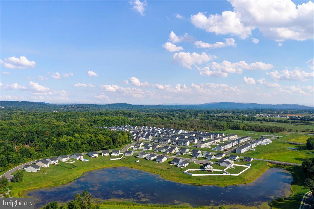 THE LAKES AT MARTINSBURG - Residential