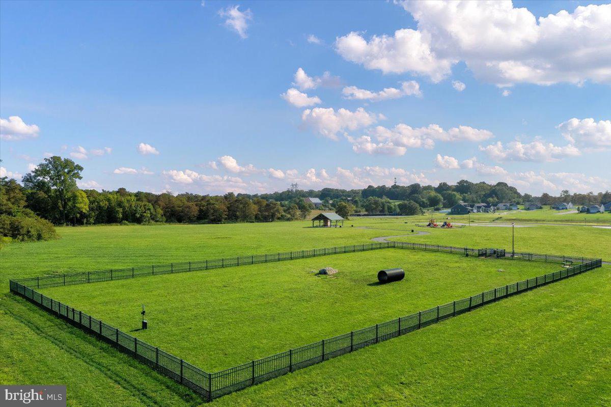 THE LAKES AT MARTINSBURG - Residential