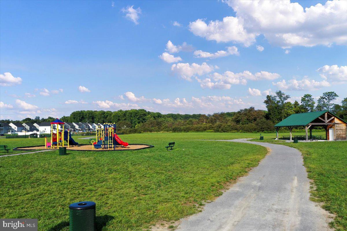 THE LAKES AT MARTINSBURG - Residential