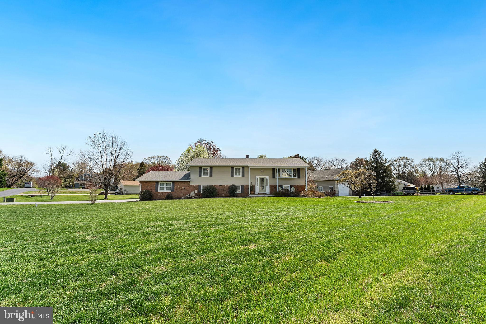 TOWER GARDENS - Residential