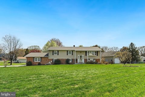 201 BEACHSIDE DRIVE STEVENSVILLE MD 21666