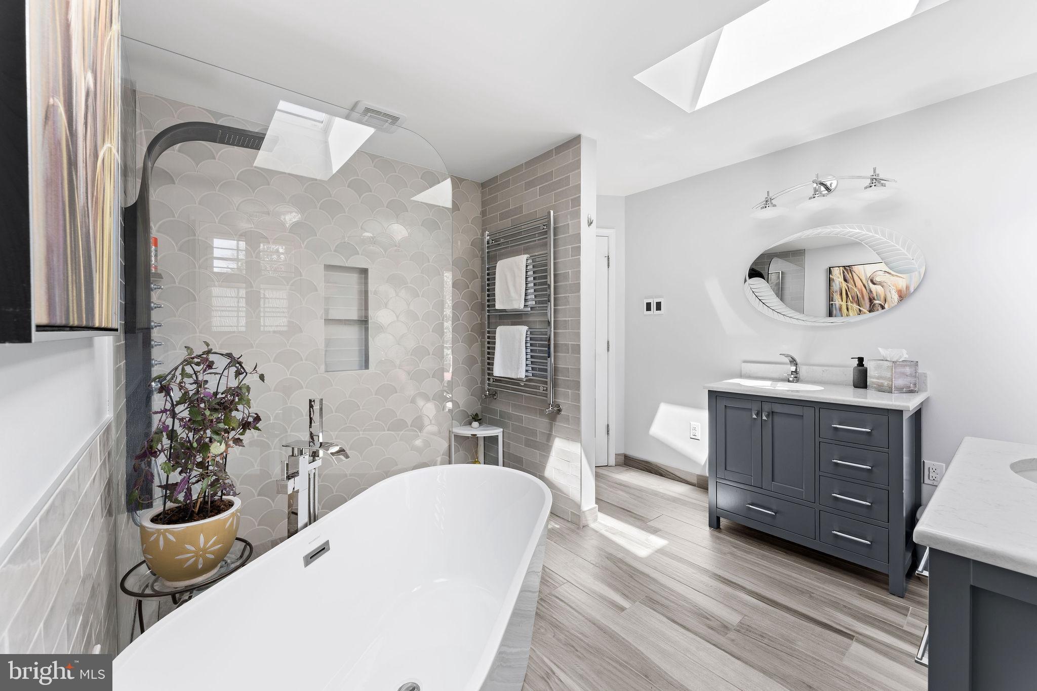 TOWER GARDENS - Residential