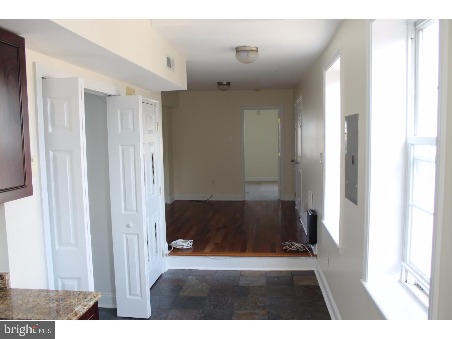 KENSINGTON - Residential Lease