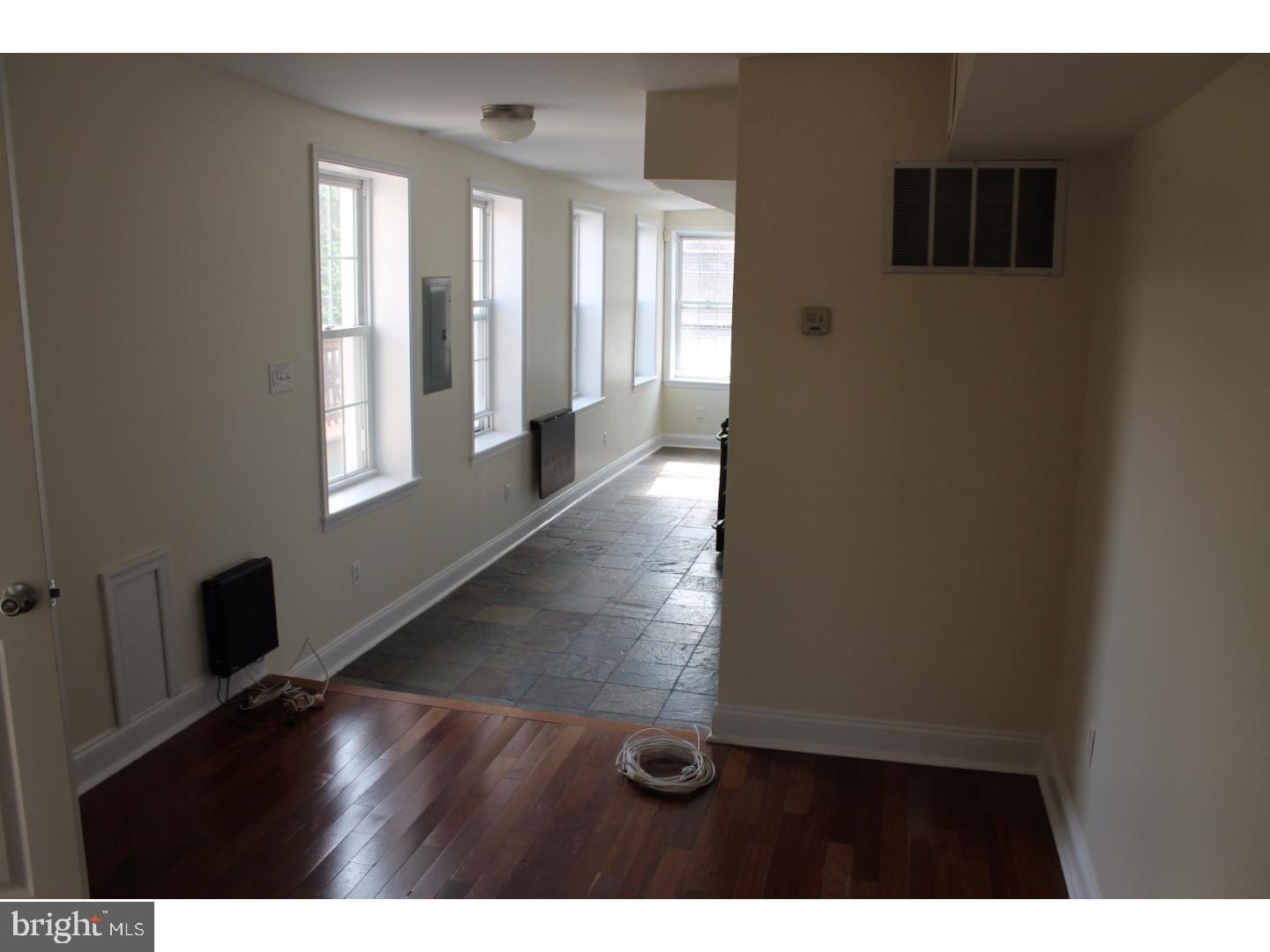 KENSINGTON - Residential Lease