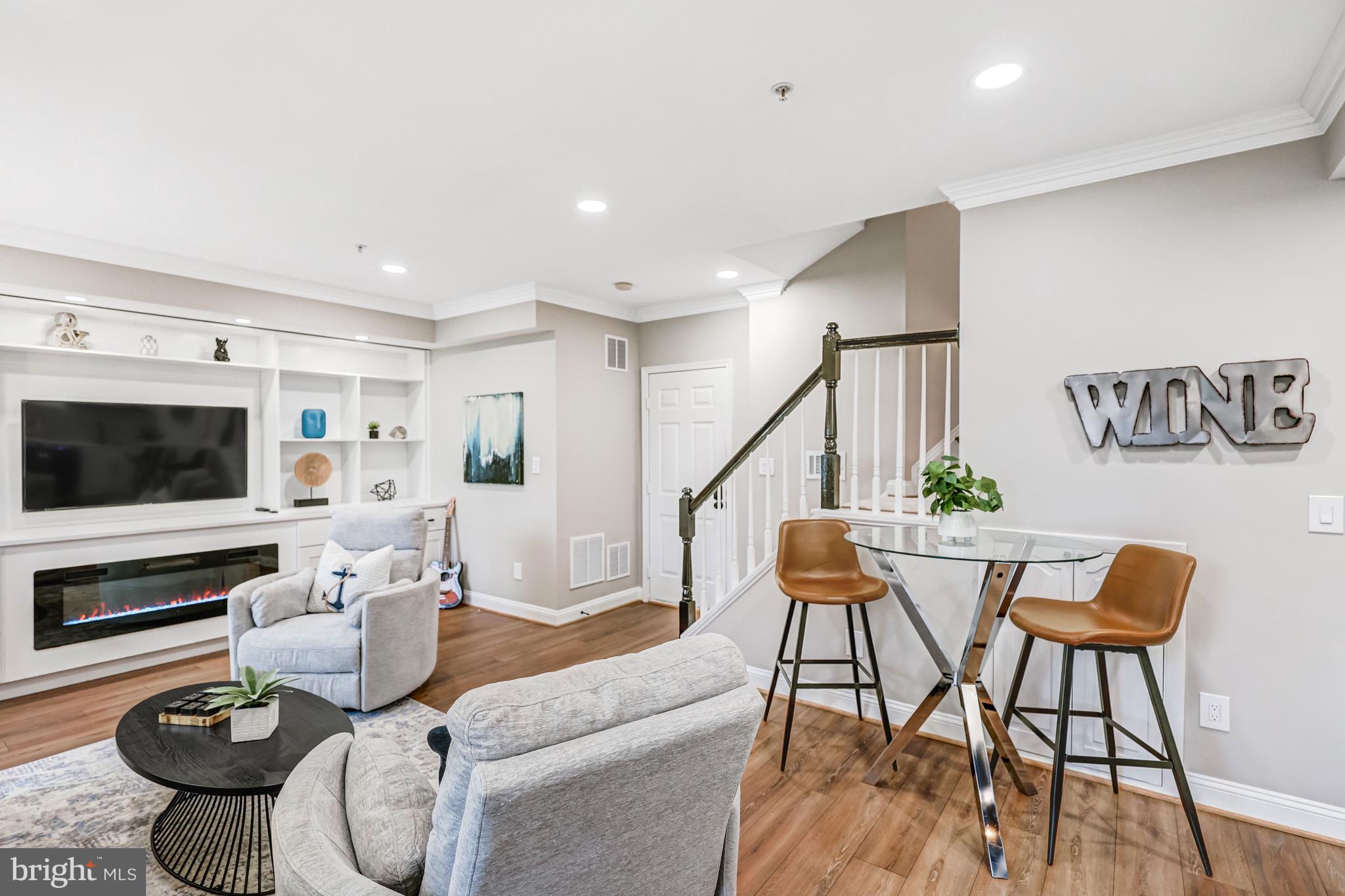 FORDS LANDING - Residential